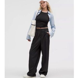 Lululemon Pleat Front High Rise Trouser (Sz.8)